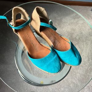Women’s Suede Espadrille Wedge sandals made in Spain, sz 40(US 8.5)Bright teal.